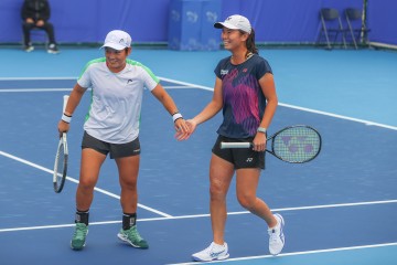 j9九游真人游戏第一平台WTA1000多哈站双打:蒋欣玗/吴芳娴2-1淘汰谢淑薇组合进八强