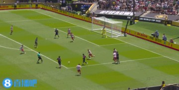 ag九游会亚洲真人第一品牌巴黎首开记录!K77禁区内回做,法比安弧顶迎球怒射破门!