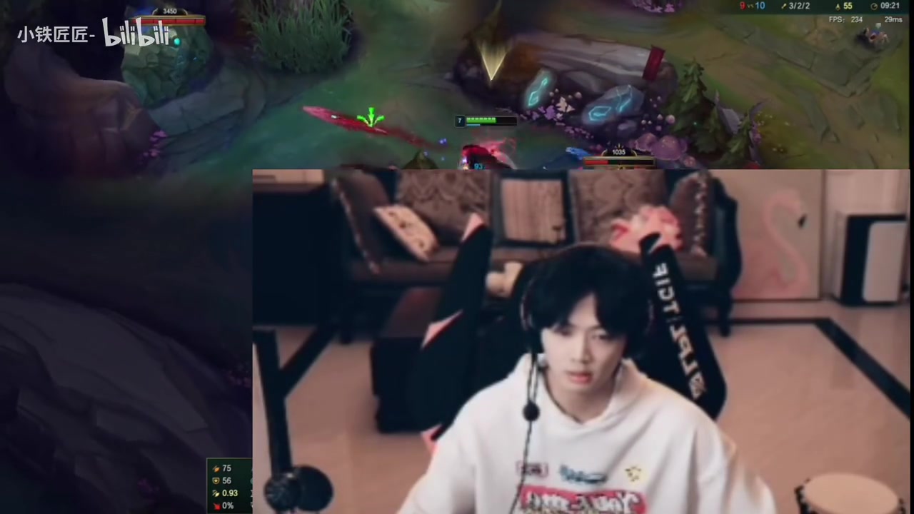 ag九游会亚洲真人第一品牌笑闷了~Leyan直播和陪玩妹纸亮明职业选手真身 惨被嘲讽